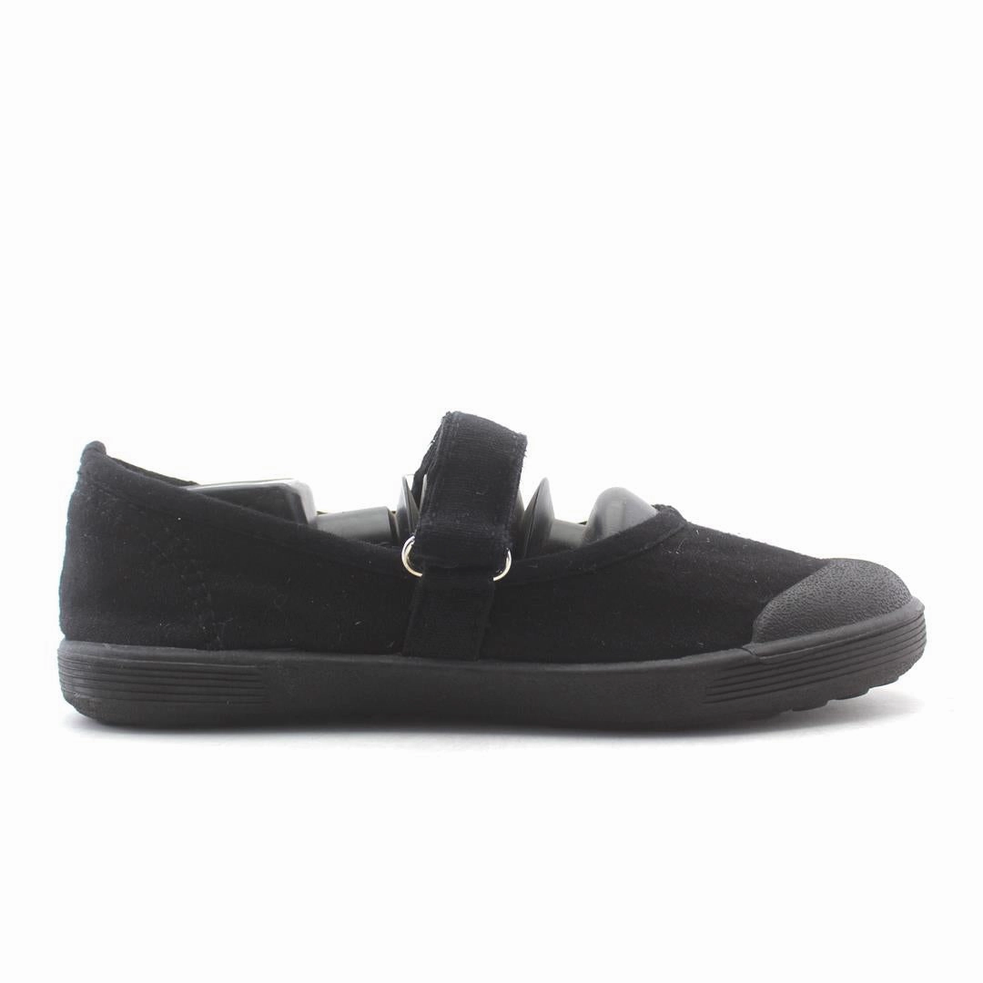 AMERICAN BRAND . simple casual shoe pictures