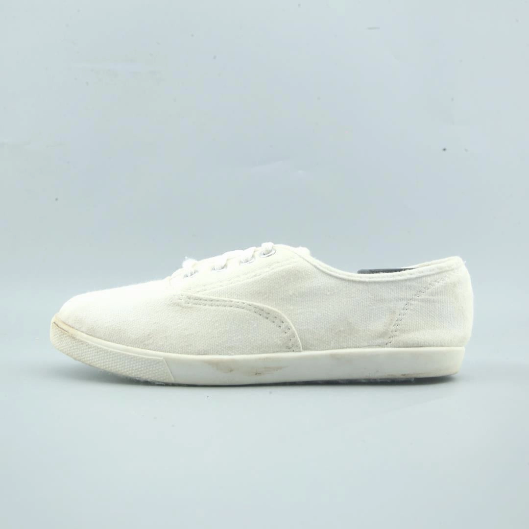 AMERICAN BRAND . American versatile shoes