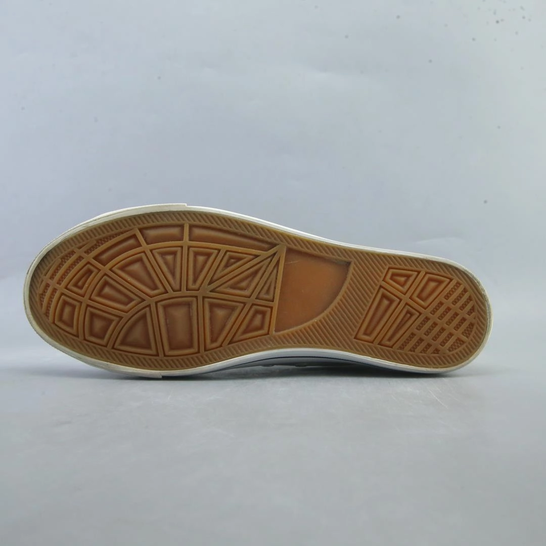 AMERICAN BRAND . stylish walking shoe photos