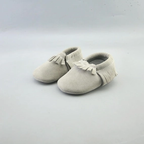 AMERICAN BRAND . American everyday footwear