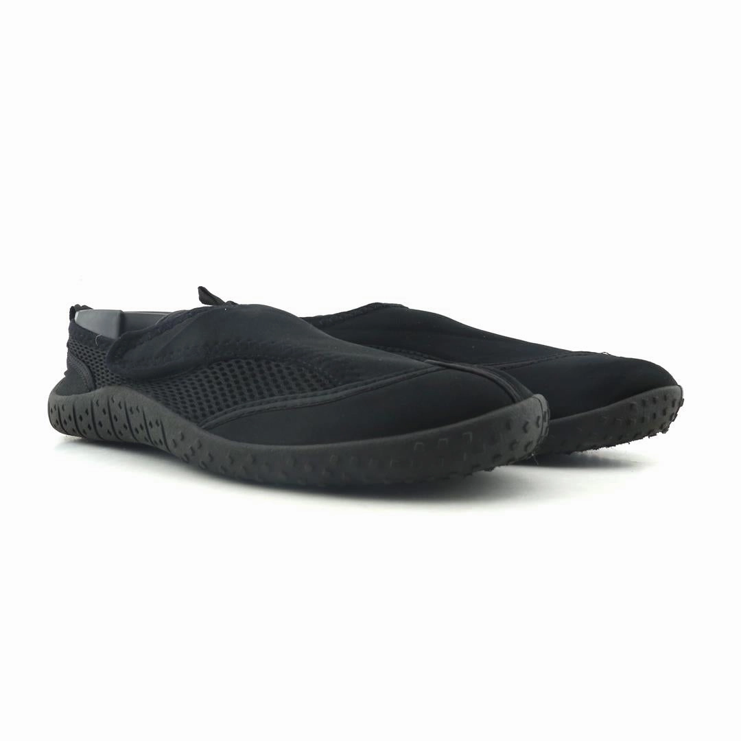 AMERICAN BRAND . stylish walking shoe photos
