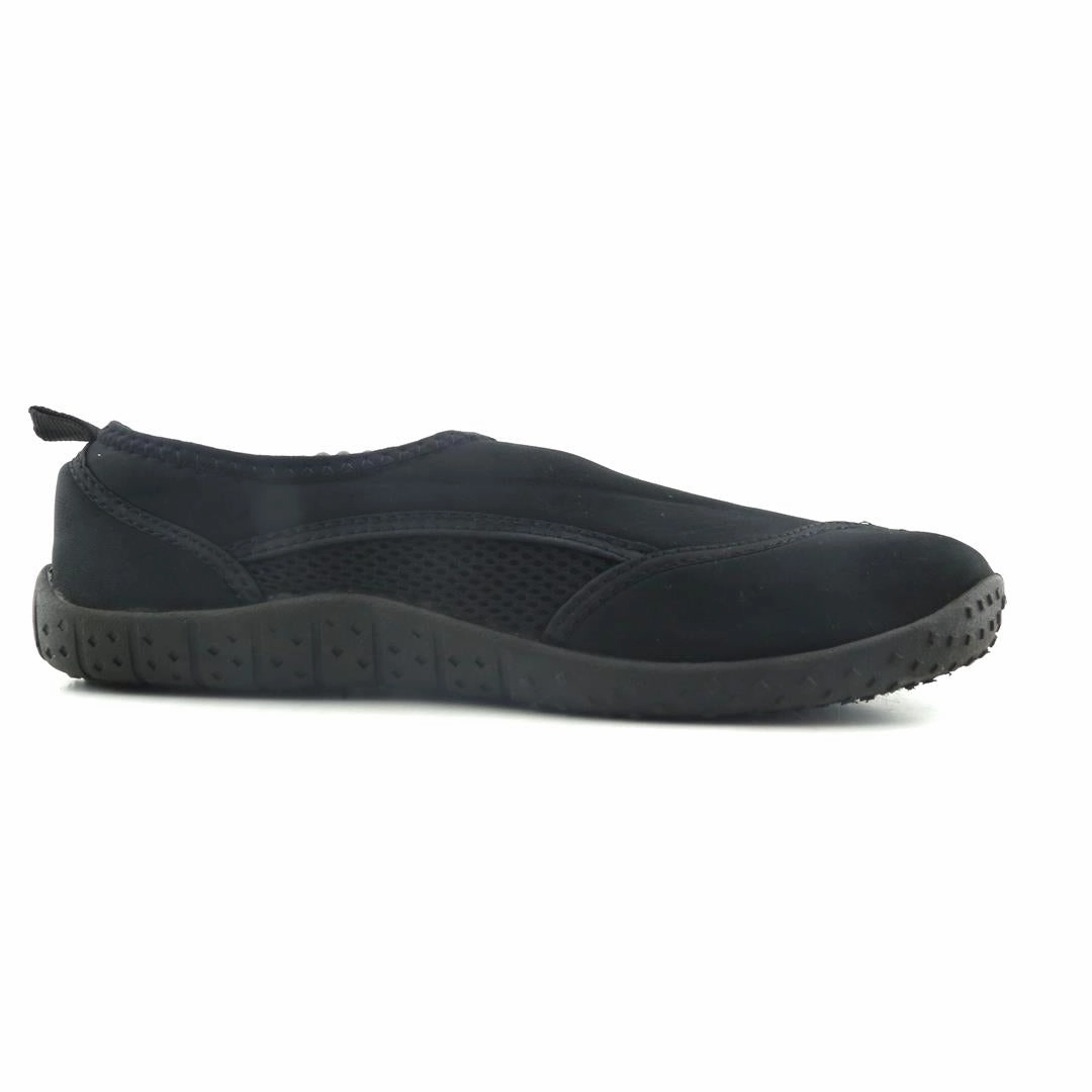 AMERICAN BRAND . stylish walking shoe photos
