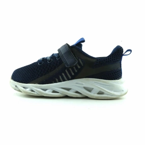 AMERICAN BRAND . American everyday footwear