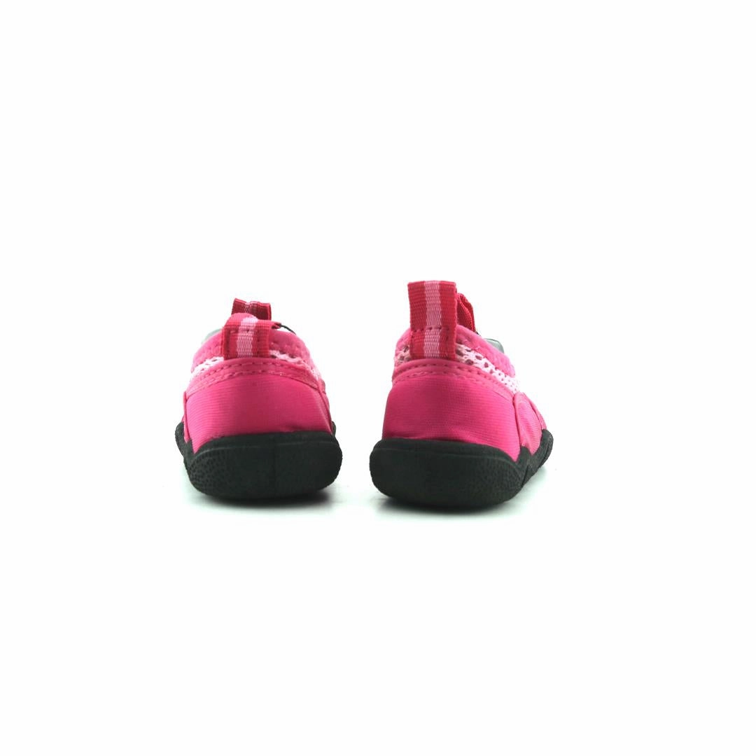 AMERICAN BRAND . stylish walking shoe photos
