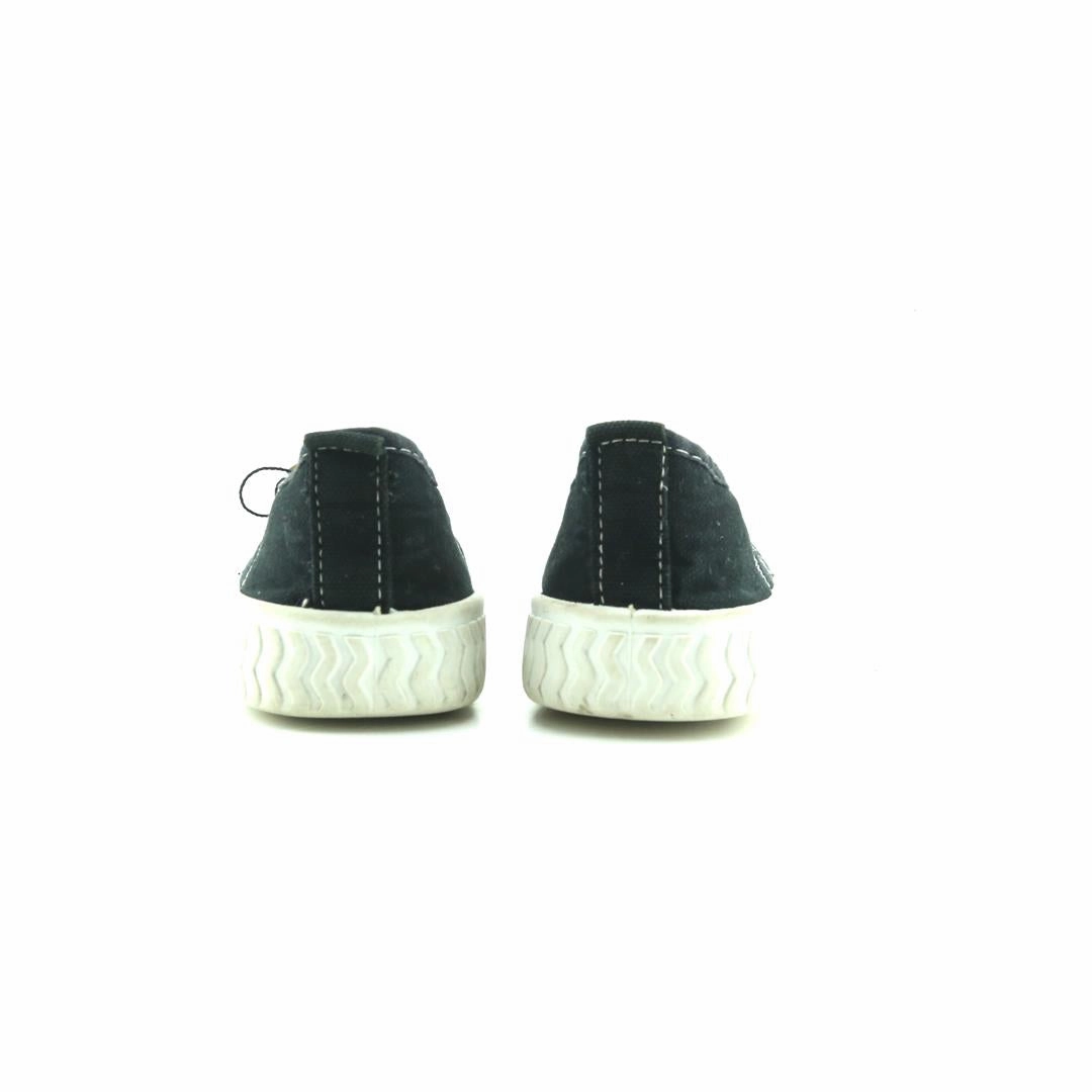 AMERICAN BRAND . stylish walking shoe photos