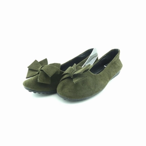 AMERICAN BRAND . American everyday footwear