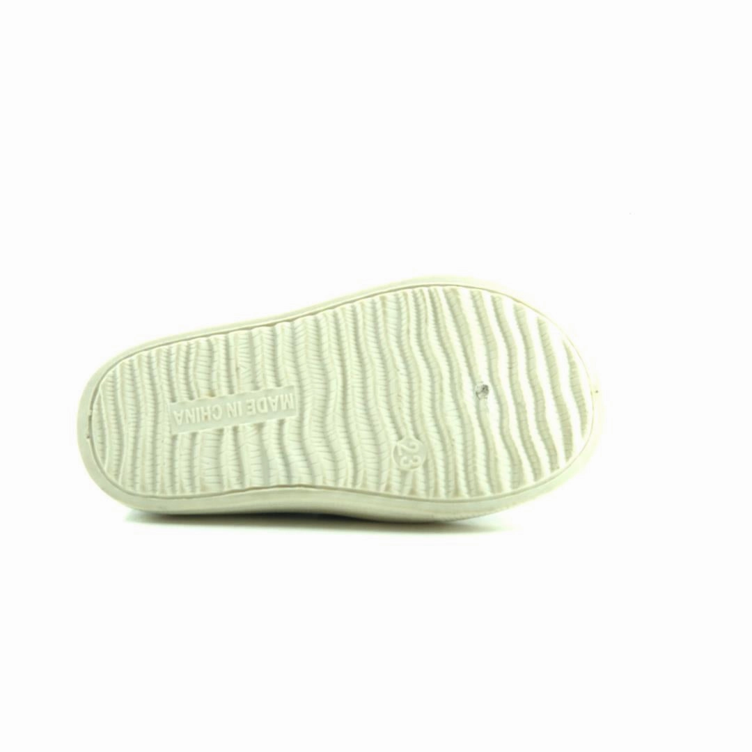 AMERICAN BRAND . stylish walking shoe photos