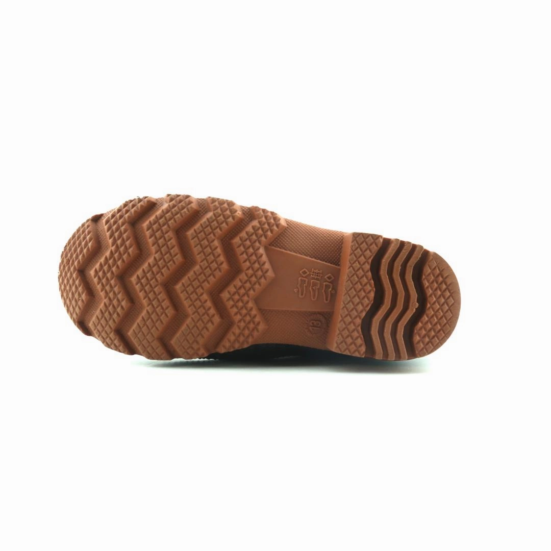 AMERICAN BRAND . stylish walking shoe photos