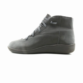 AMERICAN BRAND . American everyday footwear