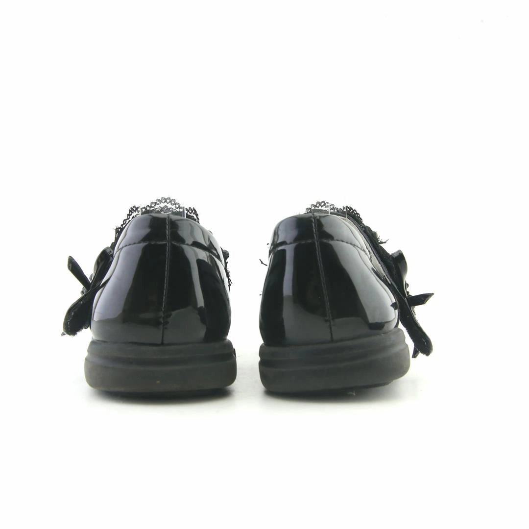 AMERICAN BRAND . stylish walking shoe photos