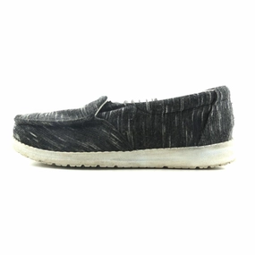 AMERICAN BRAND . American everyday footwear
