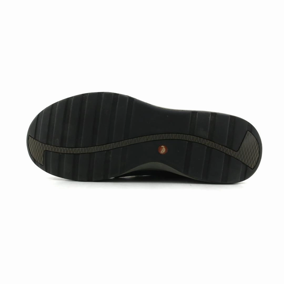AMERICAN BRAND . stylish walking shoe photos