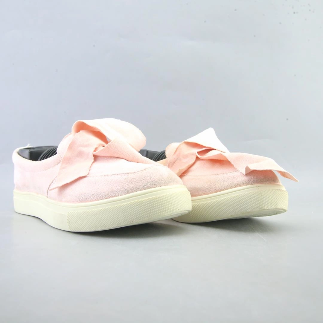 AMERICAN BRAND . stylish walking shoe photos