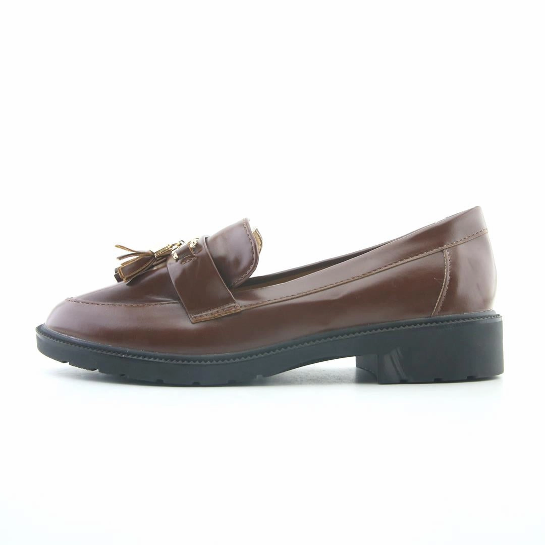 AMERICAN BRAND . stylish walking shoe photos