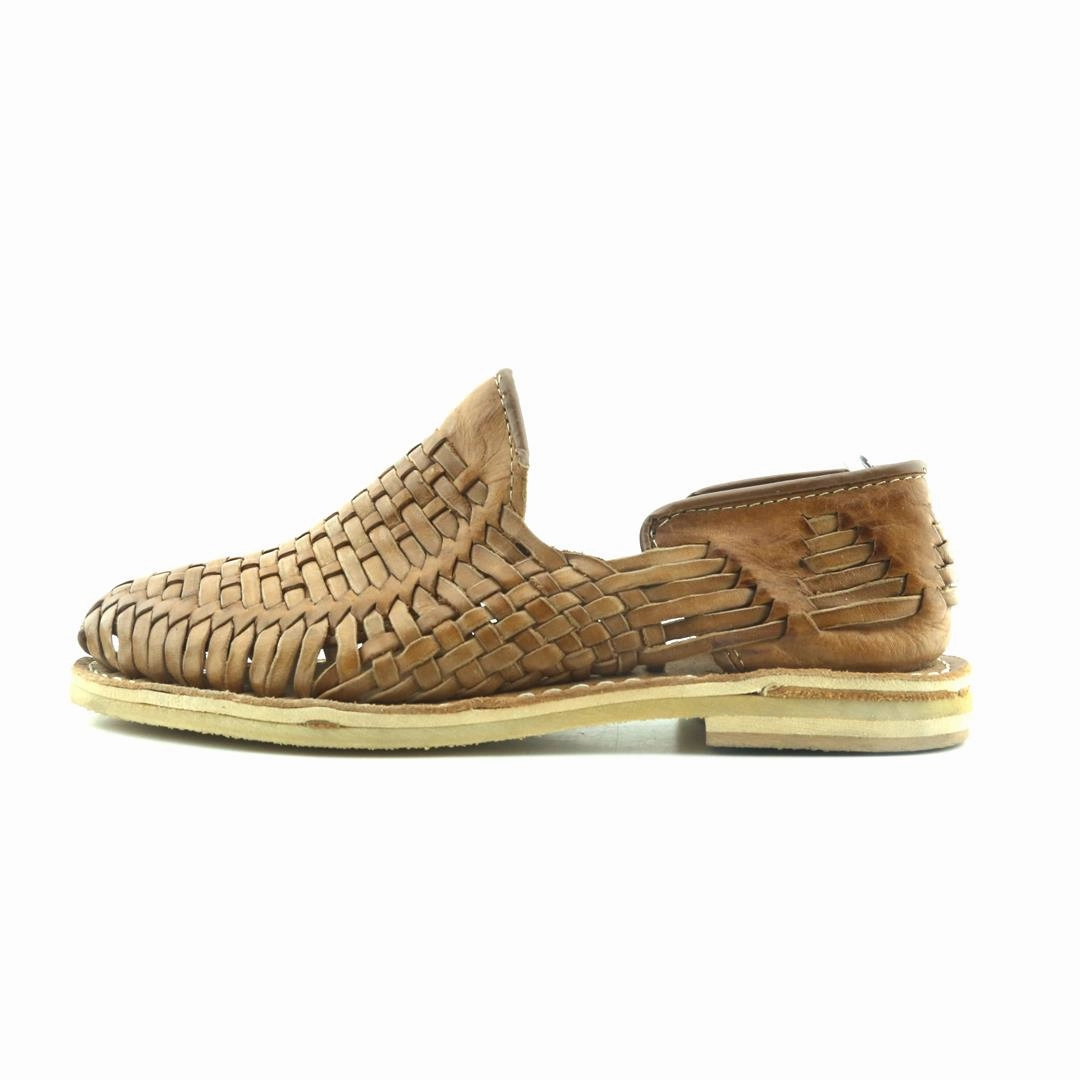 AMERICAN BRAND . stylish walking shoe photos