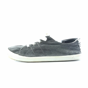 AMERICAN BRAND . American everyday footwear