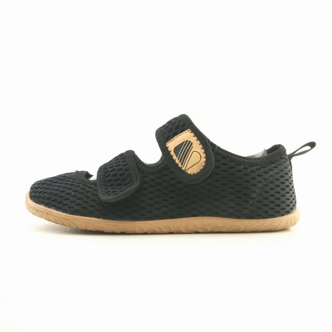 AMERICAN BRAND . stylish walking shoe photos