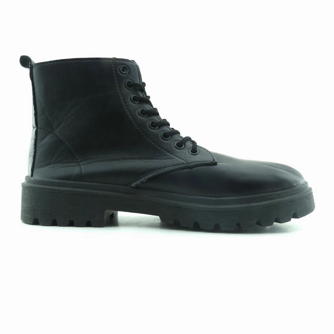 AMERICAN BRAND . stylish walking shoe photos