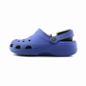 AMERICAN BRAND . American everyday footwear