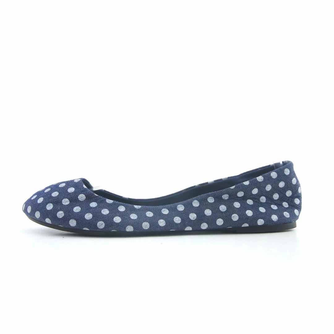 AMERICAN BRAND . stylish walking shoe photos