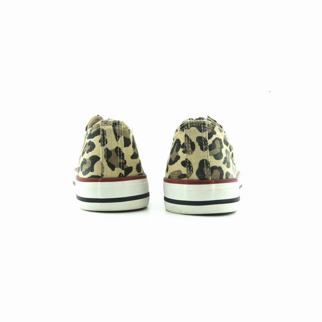 AMERICAN BRAND . stylish walking shoe photos