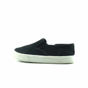 AMERICAN BRAND . American everyday footwear