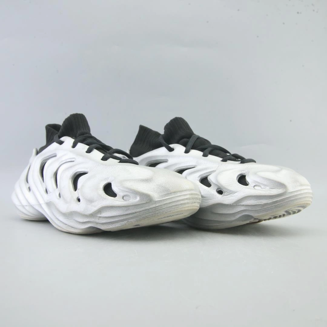 AMERICAN BRAND . stylish walking shoe photos