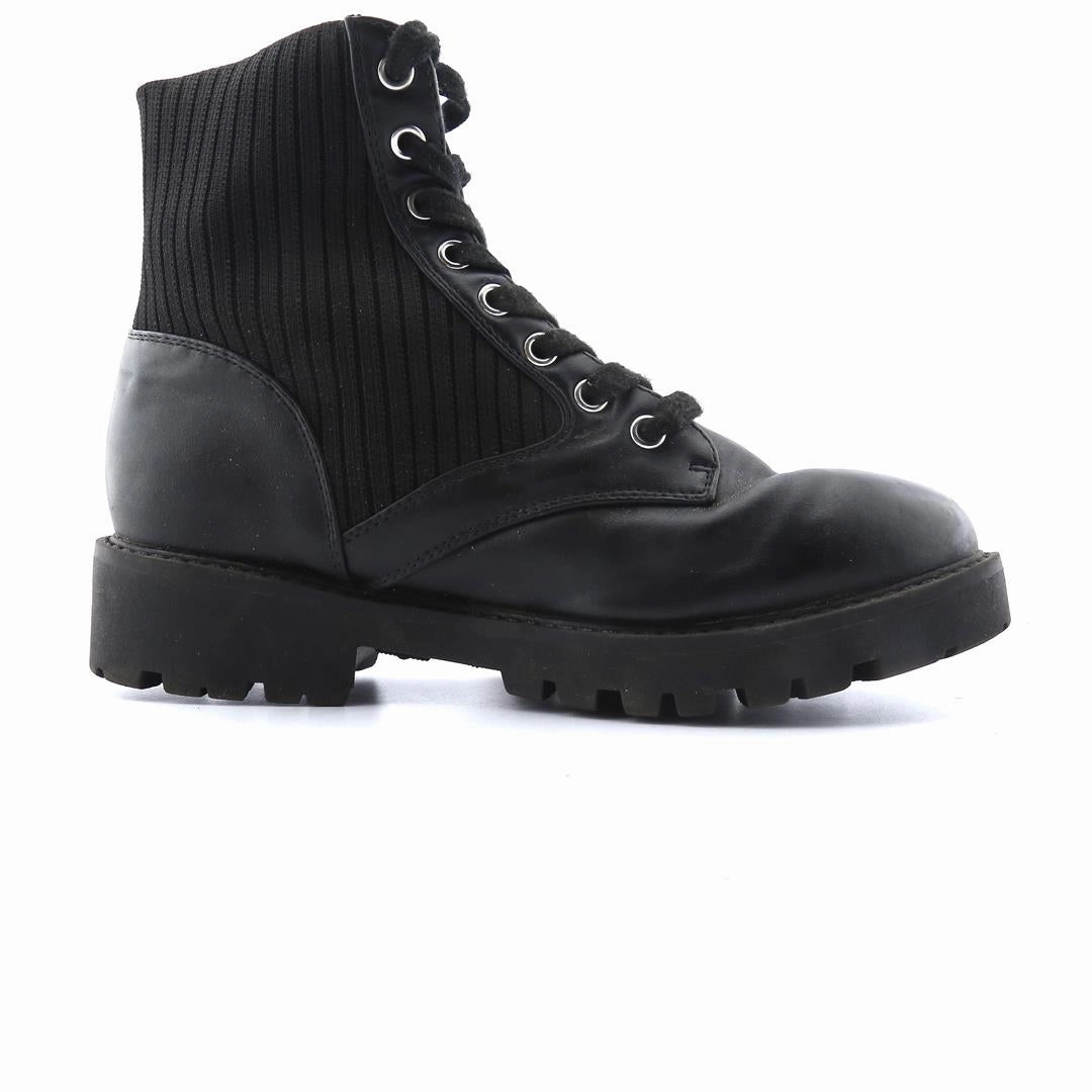 AMERICAN BRAND . stylish walking shoe photos