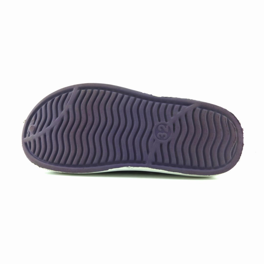 AMERICAN BRAND . stylish walking shoe photos
