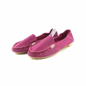 AMERICAN BRAND . American everyday footwear