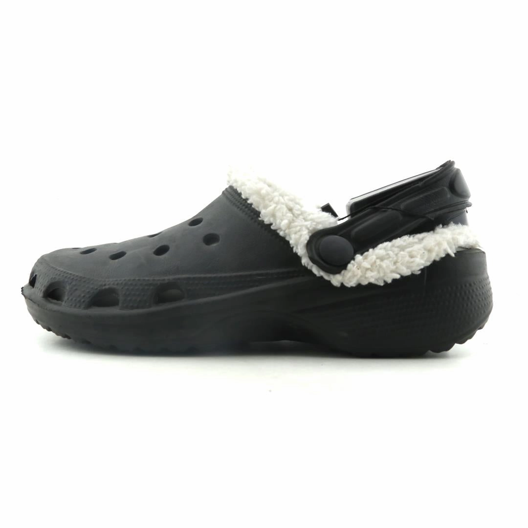 AMERICAN BRAND . American everyday footwear