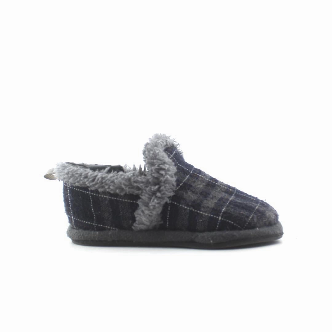 AMERICAN BRAND . stylish walking shoe photos