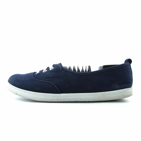 AMERICAN BRAND . American everyday footwear