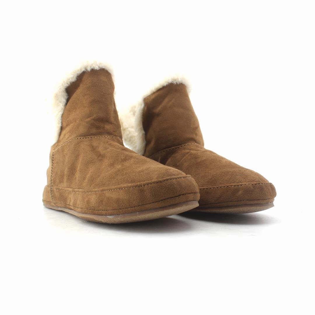 AMERICAN BRAND . stylish walking shoe photos