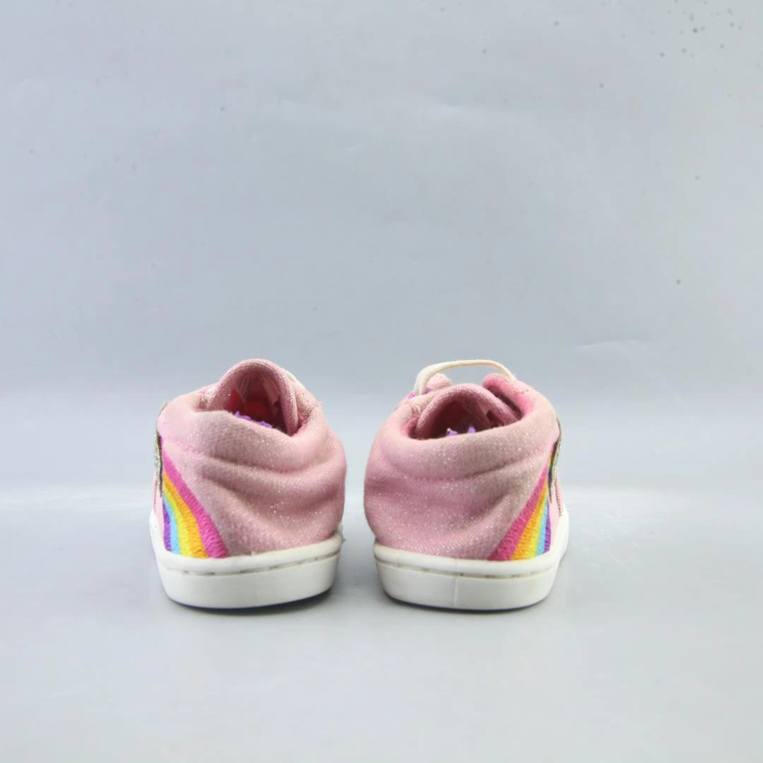 AMERICAN BRAND . stylish walking shoe photos