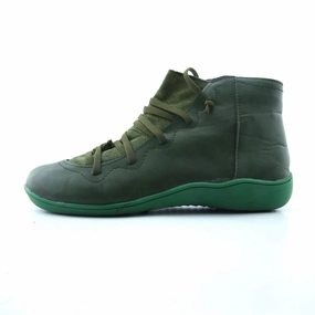 AMERICAN BRAND . American everyday footwear