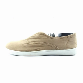 AMERICAN BRAND . American everyday footwear