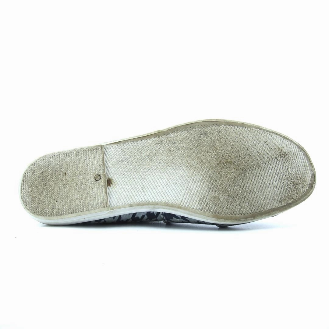 AMERICAN BRAND . stylish walking shoe photos