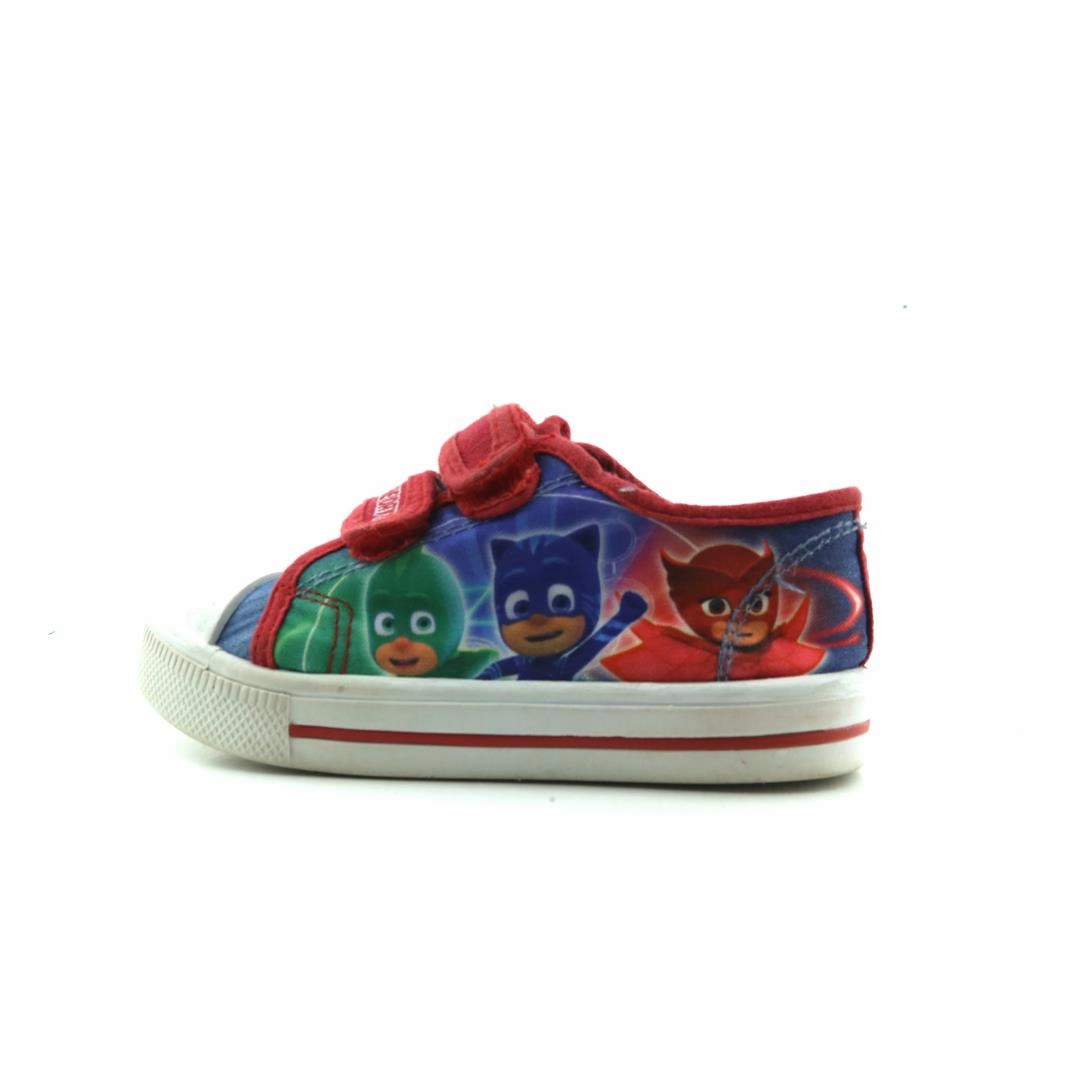 AMERICAN BRAND . American everyday footwear