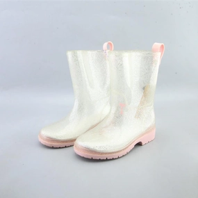 AMERICAN BRAND . American everyday footwear