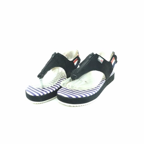 AMERICAN BRAND . American everyday footwear