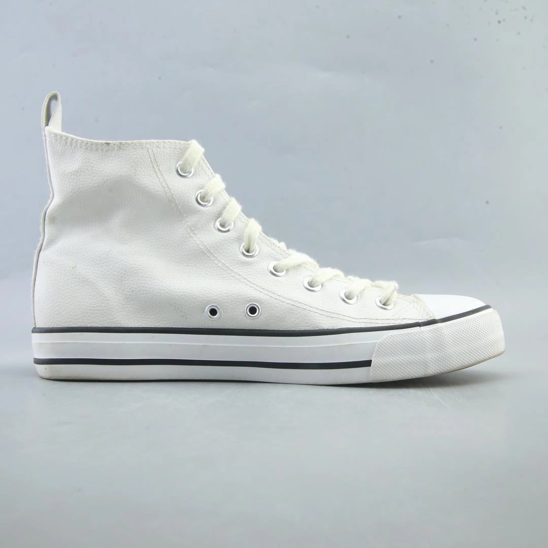 AMERICAN BRAND . stylish walking shoe photos