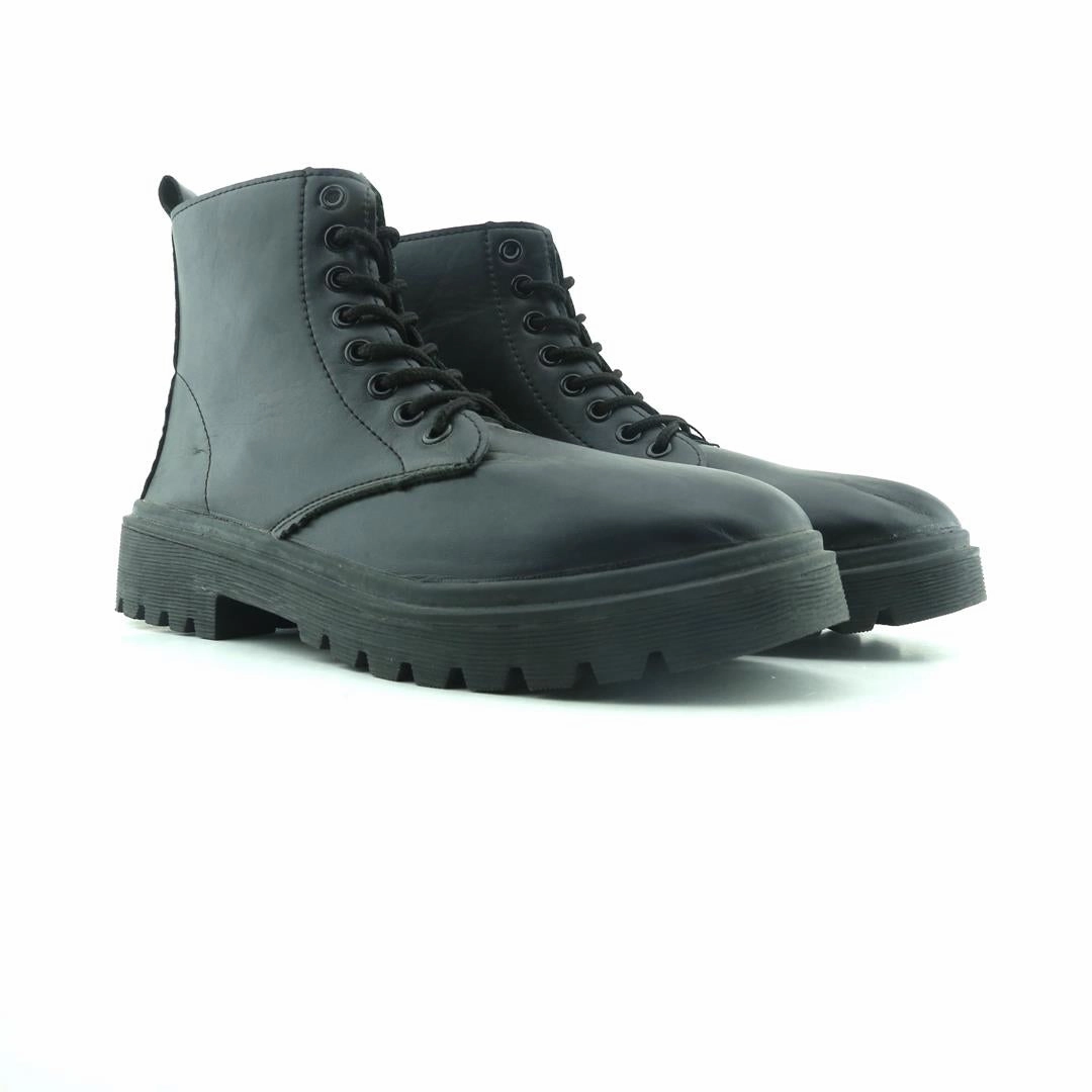 AMERICAN BRAND . stylish walking shoe photos