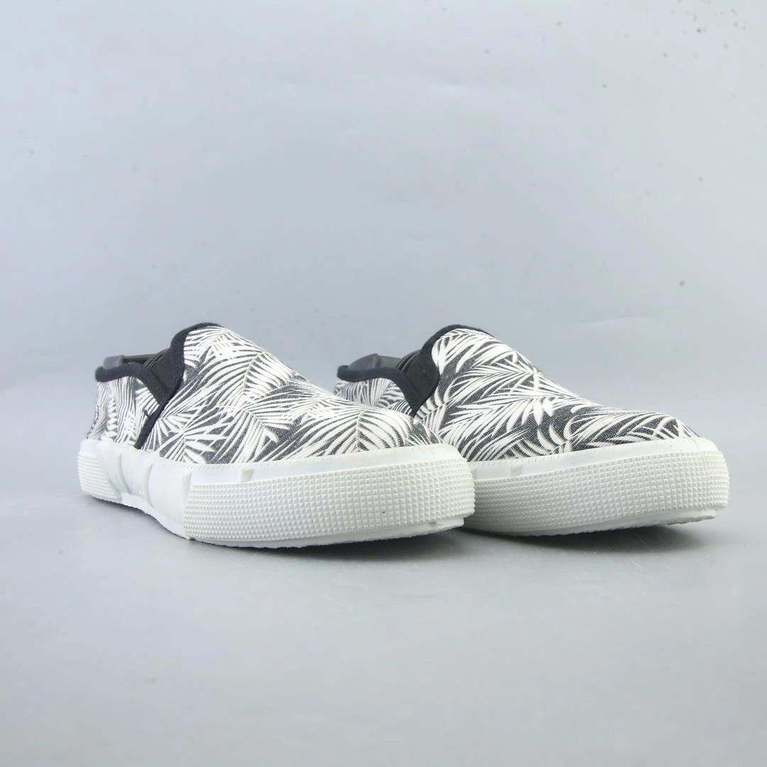 AMERICAN BRAND . stylish walking shoe photos