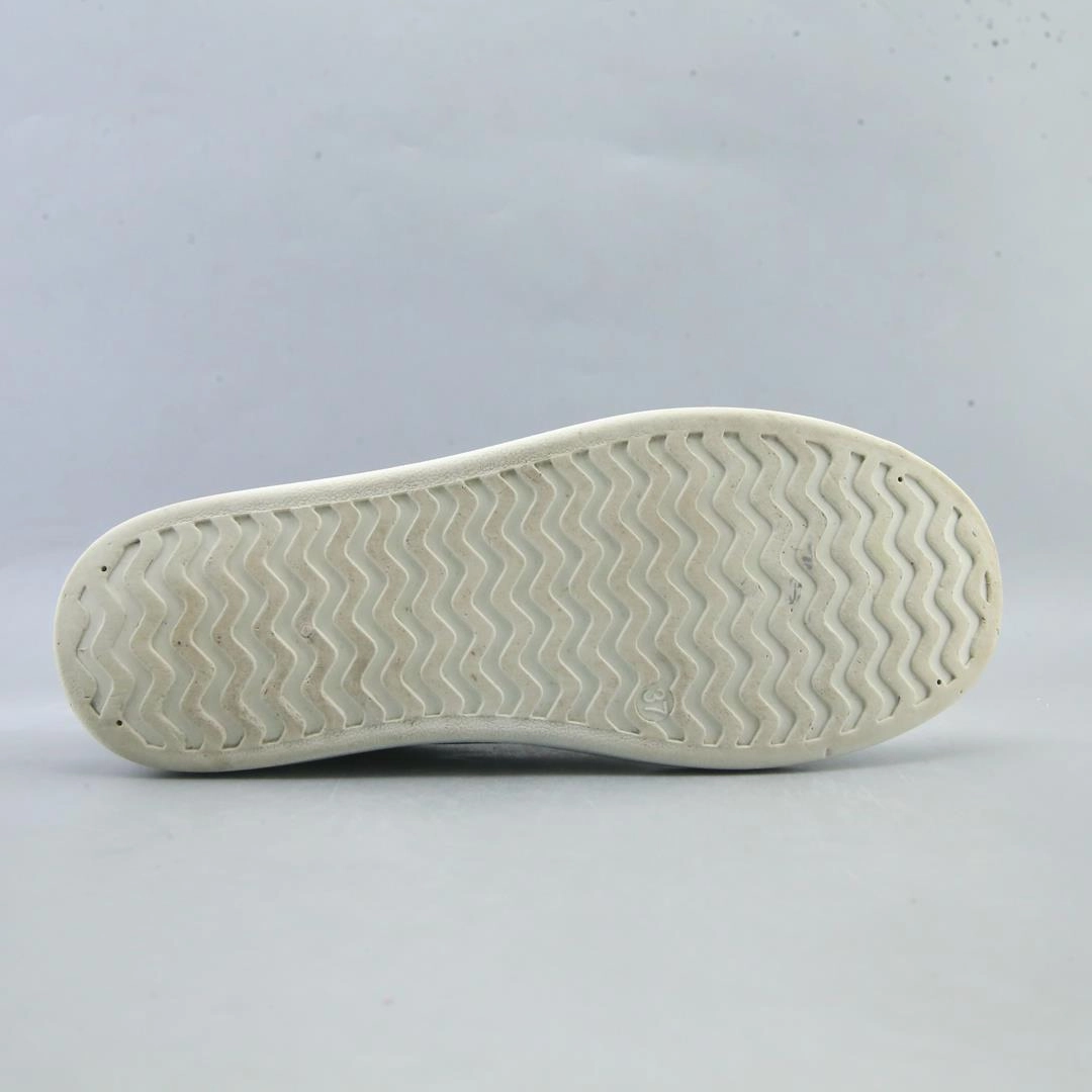 AMERICAN BRAND . stylish walking shoe photos