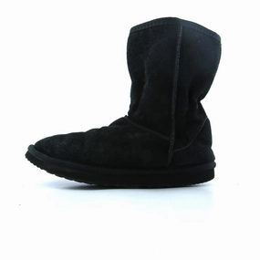AMERICAN BRAND . American everyday footwear