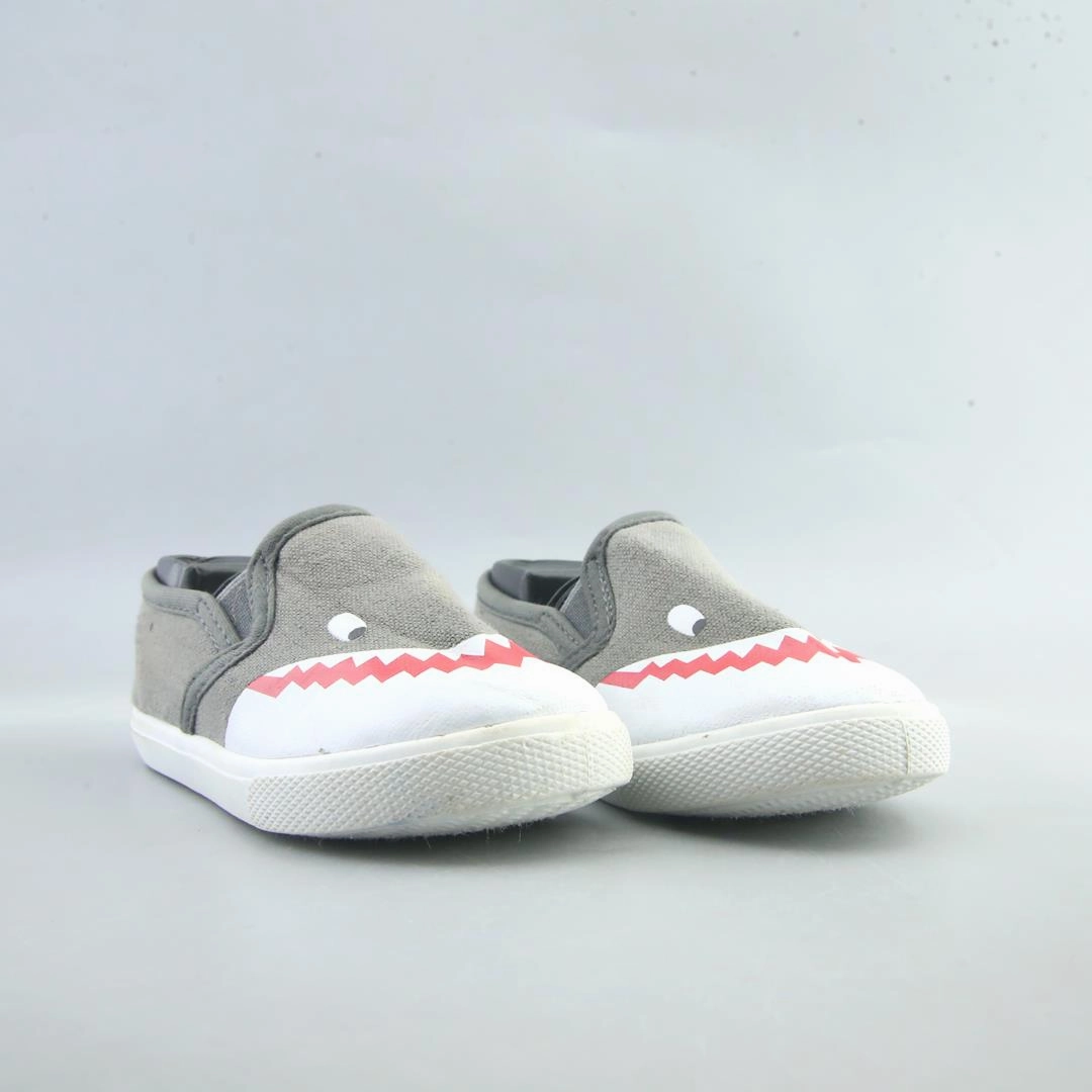 AMERICAN BRAND . stylish walking shoe photos