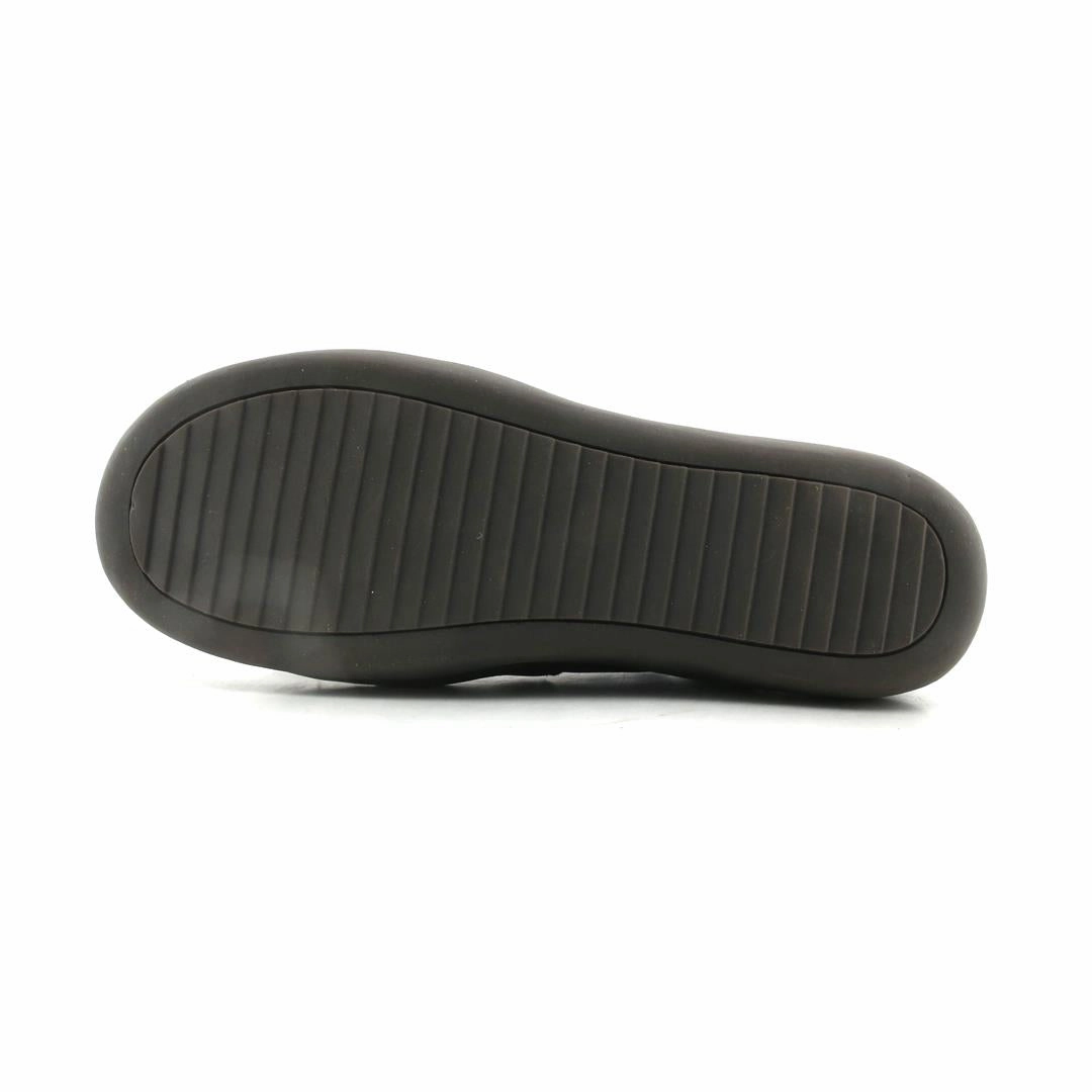 AMERICAN BRAND . stylish walking shoe photos