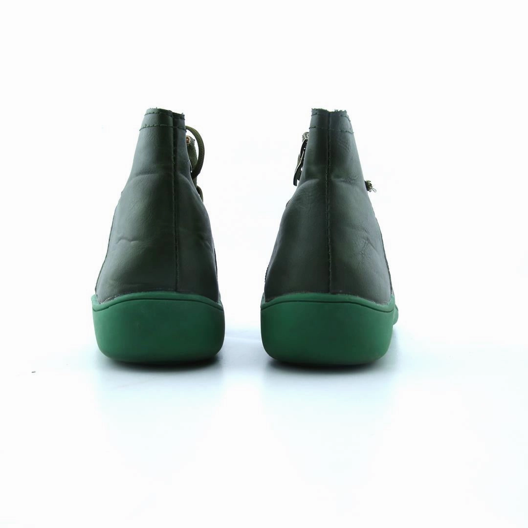 AMERICAN BRAND . stylish walking shoe photos