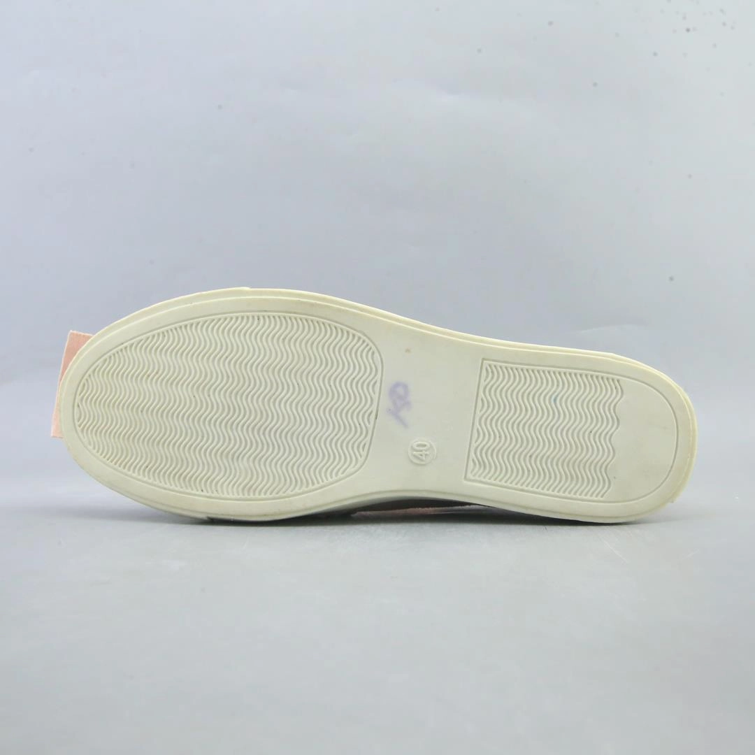AMERICAN BRAND . stylish walking shoe photos